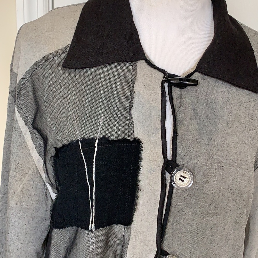 ALISSA Patch style Blouse Top Very Cool Sz S - Picture 2 of 14